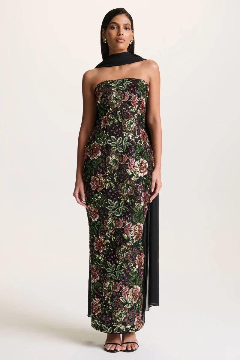 Cora | Vestido Largo Bandeau de Malla y Lentejuelas con Capa en la Espalda - Imagen 3