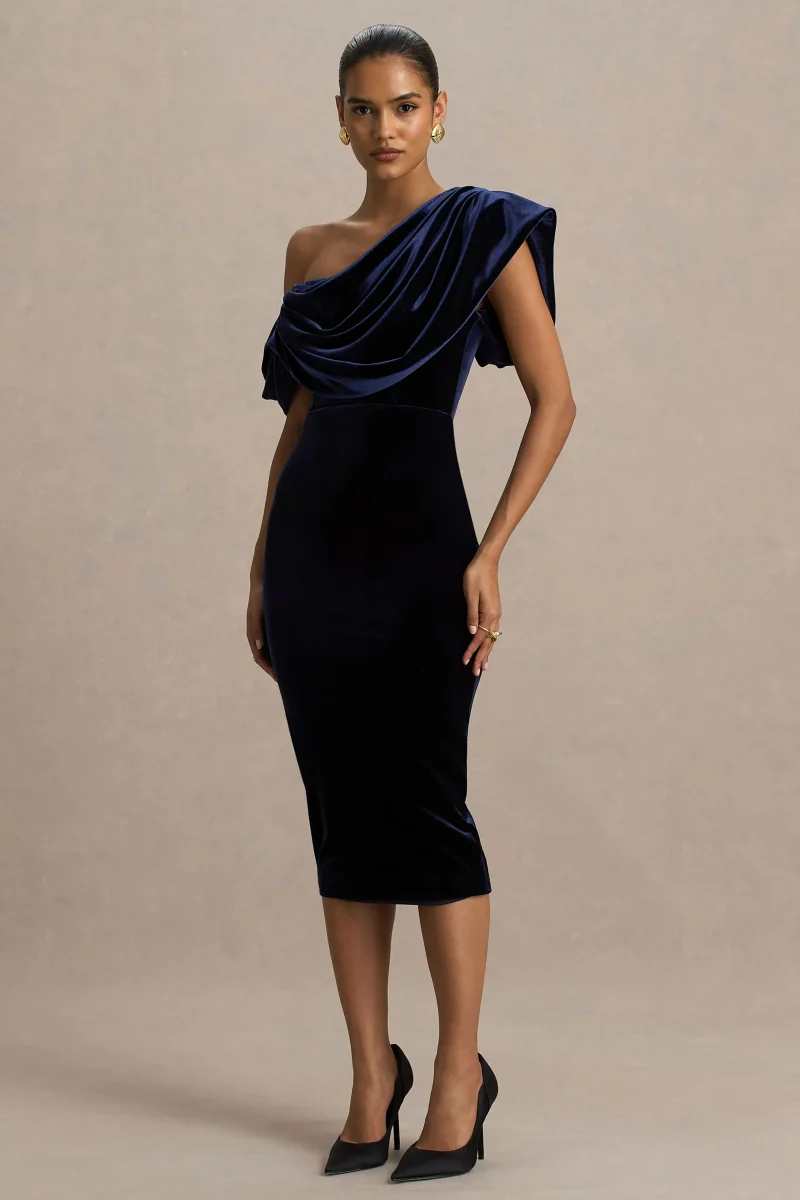 High End | Vestido midi de terciopelo azul marino con escote asimétrico drapeado - Imagen 6
