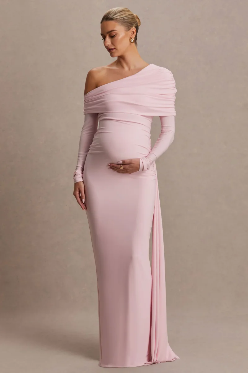Amara | Vestido Largo Premamá Rosa Empolvado con Escote Asimétrico y Detalle de Fajín - Imagen 6
