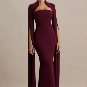 Esme | Vestido Largo Burdeos con Escote Cuadrado y Mangas Tipo Capa