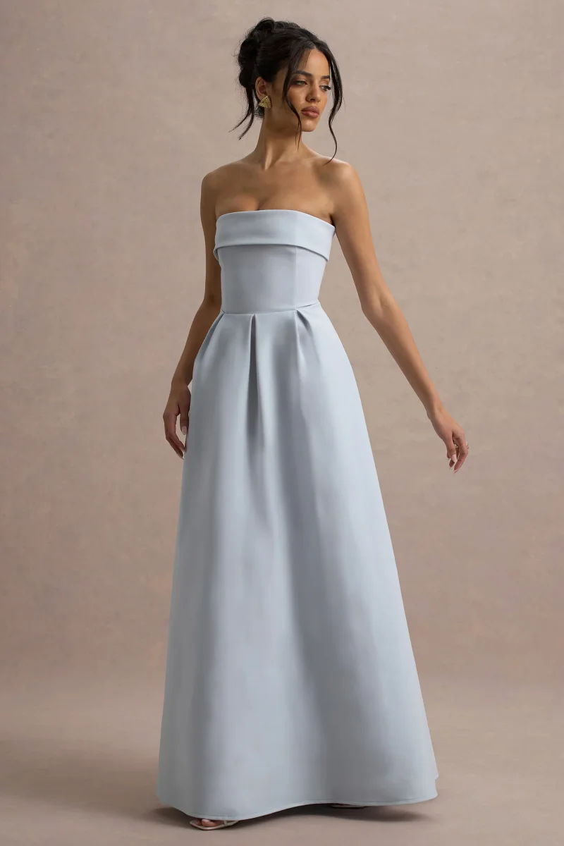 Maddalena | Vestido largo en azul empolvado con falda plisada