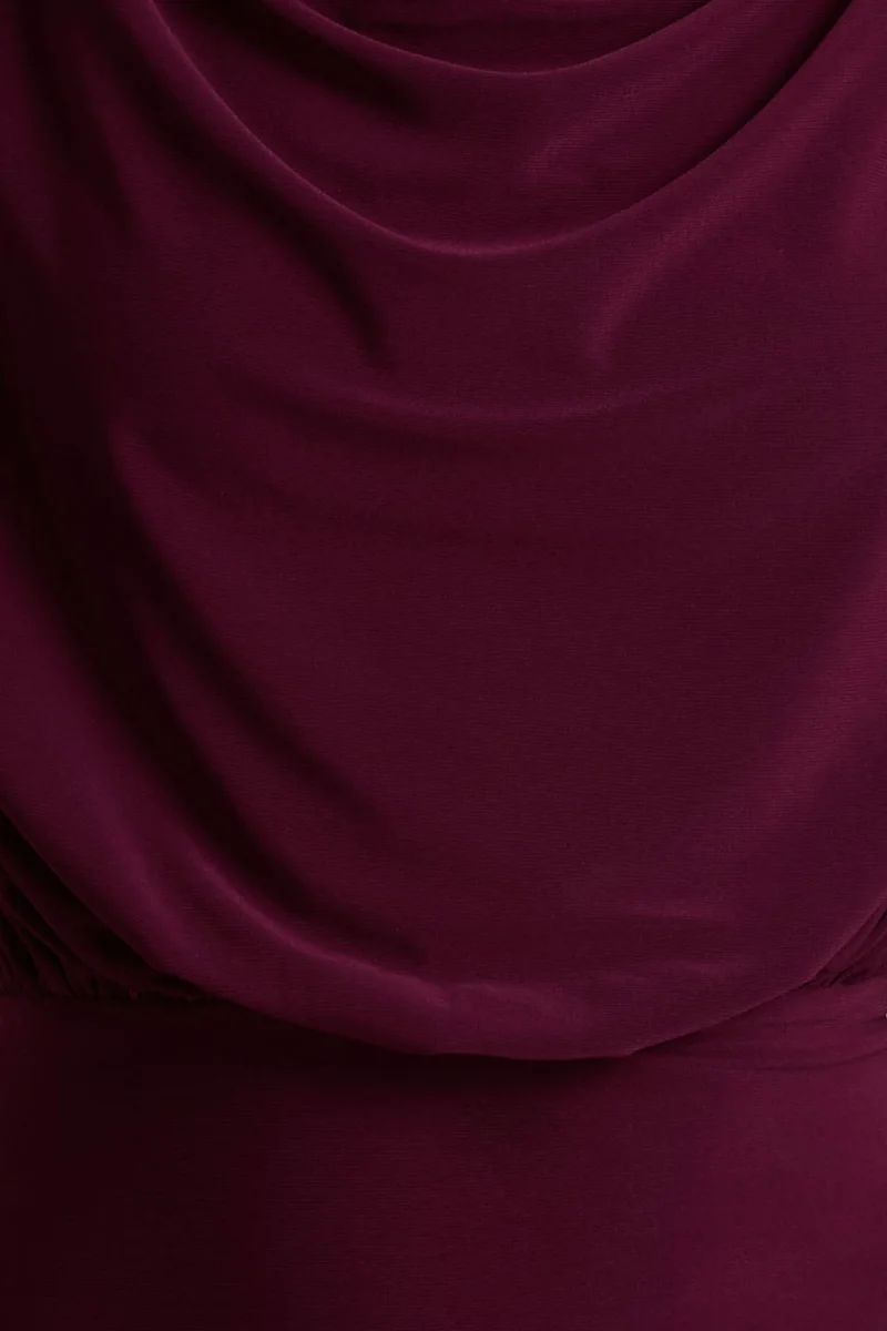 Hermia | Vestido Midi Burdeos De Cuello Alto Sin Mangas - Imagen 7