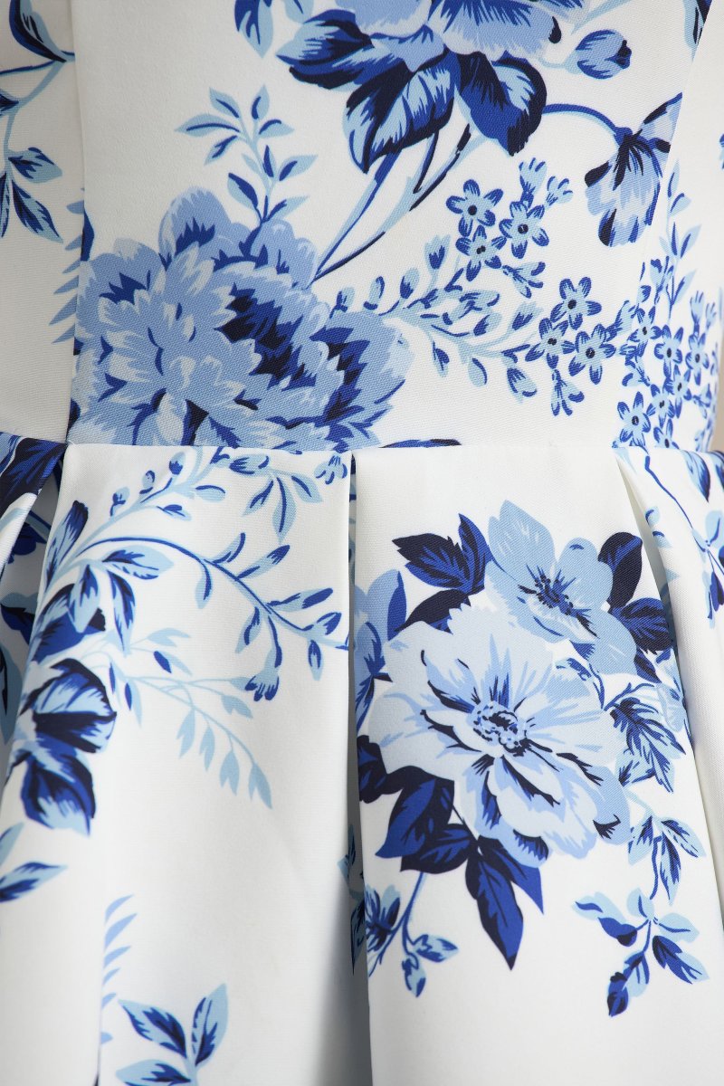 Fiorenza | Vestido corto con falda plisada y estampado floral azulado - Imagen 7