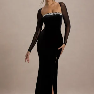 Ashby | Vestido Largo con escote cuadrado y abertura, adornado con terciopelo negro.