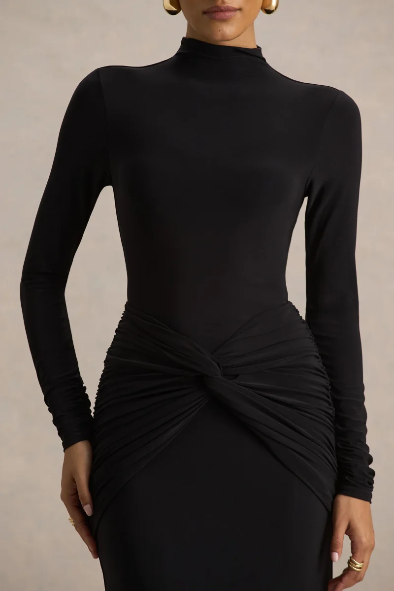 Alula | Vestido Largo Negro con Escote Alto y Detalle de Nudo - Imagen 5