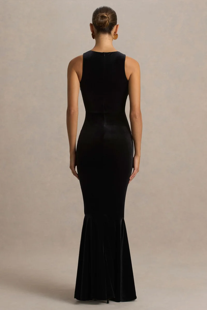 Pippa | Vestido Largo Negro De Terciopelo Con Cuello Redondo Y Cola De Sirena - Imagen 3