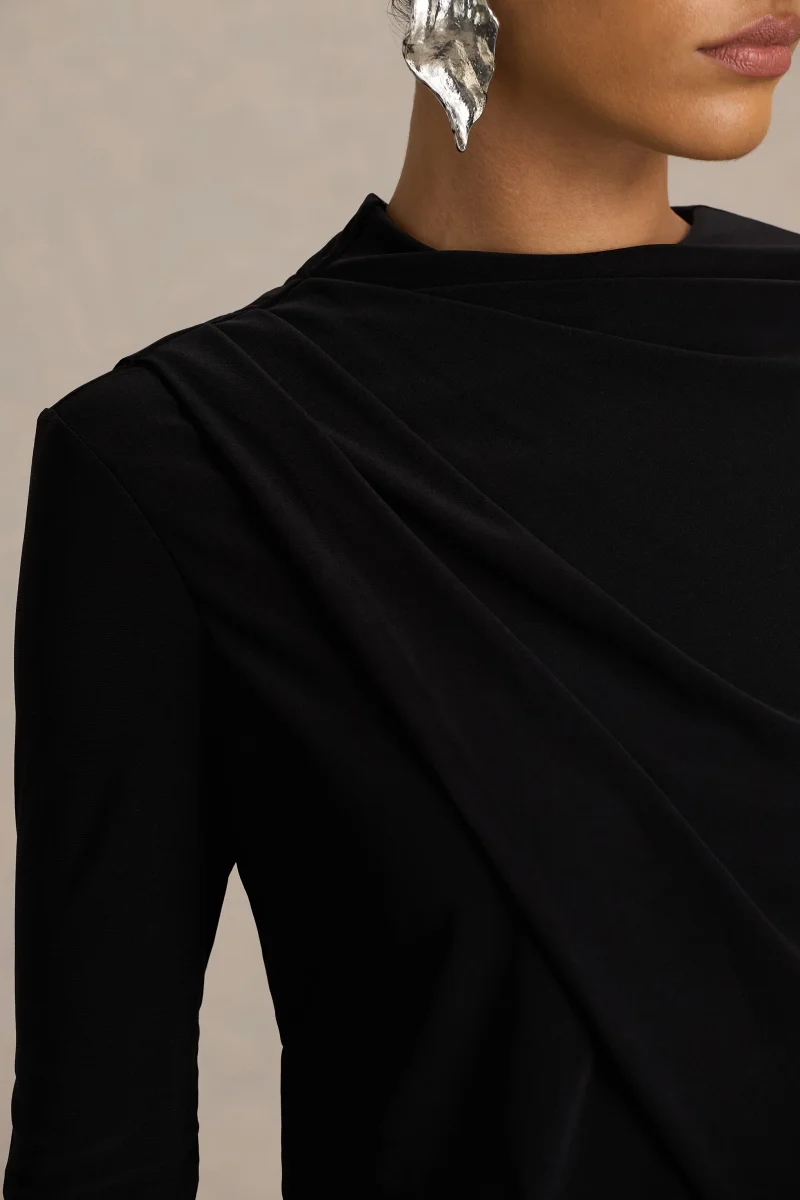 Celeste | Vestido corto Negro de Manga Larga con Capa incorporada - Imagen 7