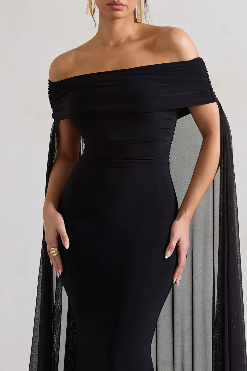 Carlotta | Vestido largo negro ajustado con capa de gasa y escote bardot - Imagen 4