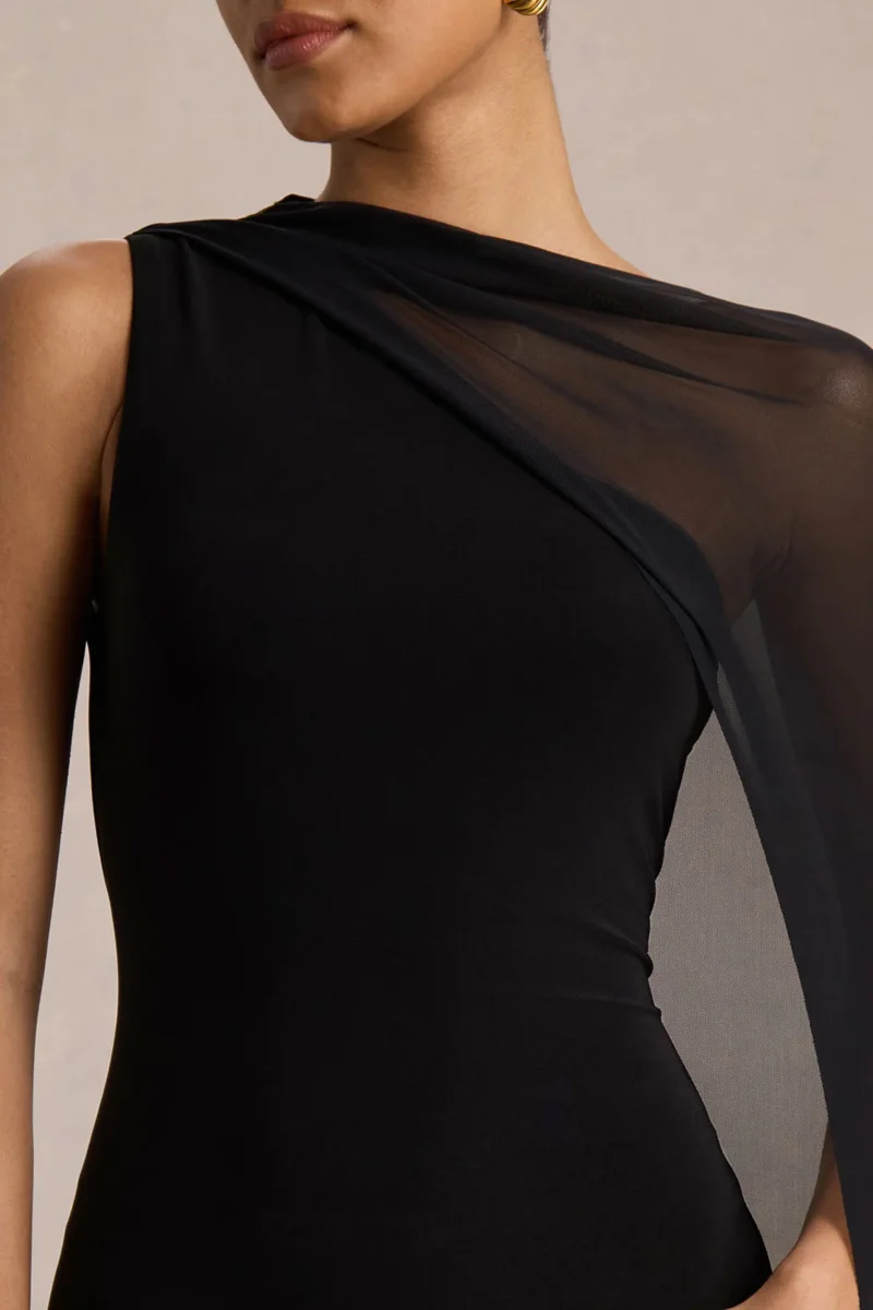 Mirelle | Vestido Largo negro con escote asimétrico y manga-capa transparente - Imagen 7