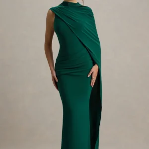 Maeve | Vestido largo Verde Botella con Manga Capa Drapeada