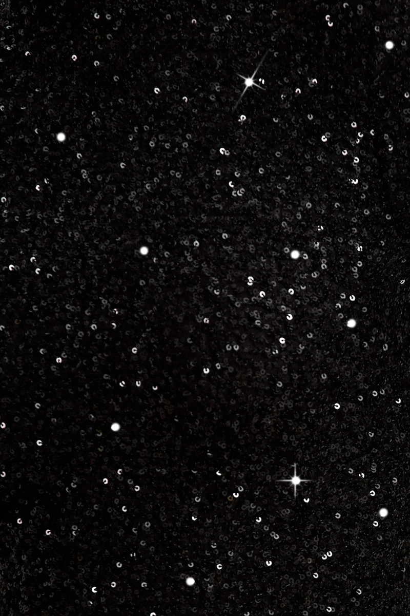 Galaxy | Vestido largo Negro de Lentejuelas con Cuello Alto y Manga Larga - Imagen 7