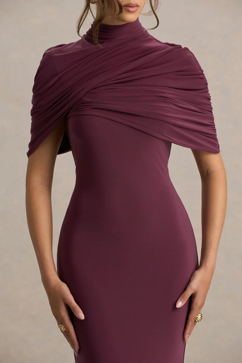 Cleora | Vestido largo burdeos con detalle de capa retorcida - Imagen 5