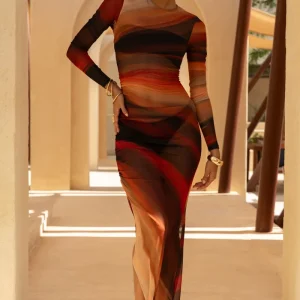 Barzilio | Vestido largo de malla semitransparente con degradado y mangas largas