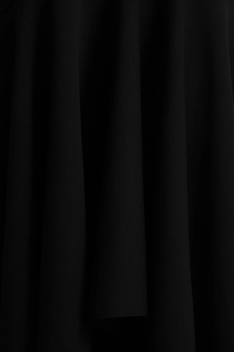 Everlasting | Vestido Largo Negro de Escote Bardot con Cintura Caída - Imagen 7