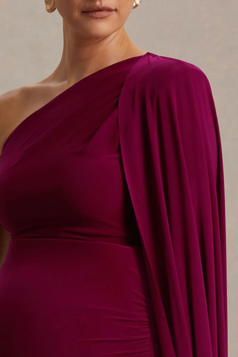 Amaryllis | Vestido Largo premamá color berry de un solo hombro con manga capa - Imagen 4