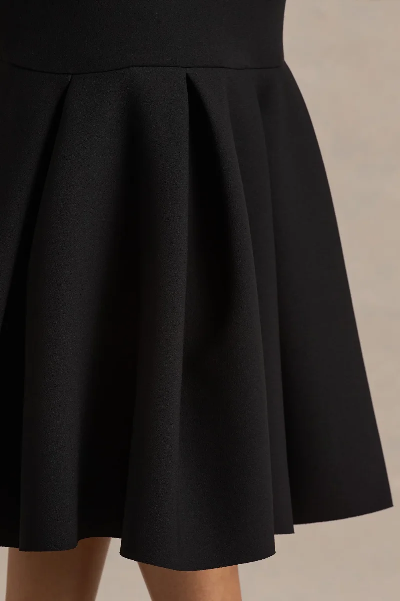 Liberty | Vestido midi negro con mangas largas y bajo con volante - Imagen 7