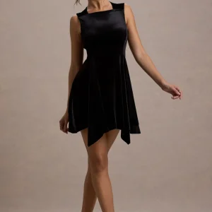 Baker | Vestido corto de Terciopelo Negro con Bajo Drapeado