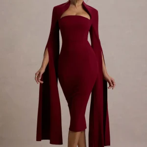 Linden | Vestido midi ajustado al cuerpo con mangas capa en color baya