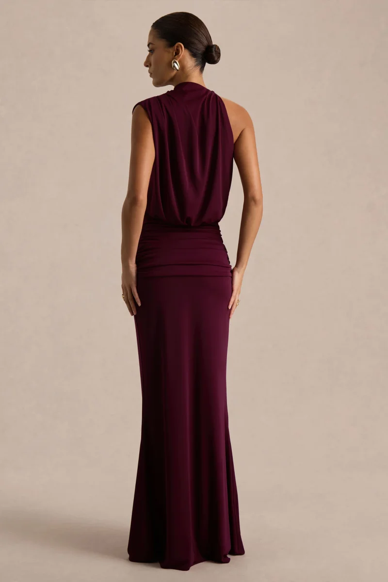 Umaira | Vestido largo burdeos con escote alto - Imagen 3