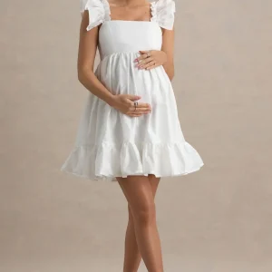 Dolly Daze | Vestido corto de premamá Blanco con Mangas de Volantes