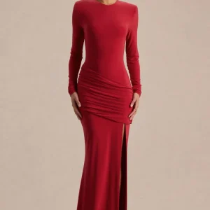Liora | Vestido Largo Rojo de Cuello Alto con Abertura Delantera Alta