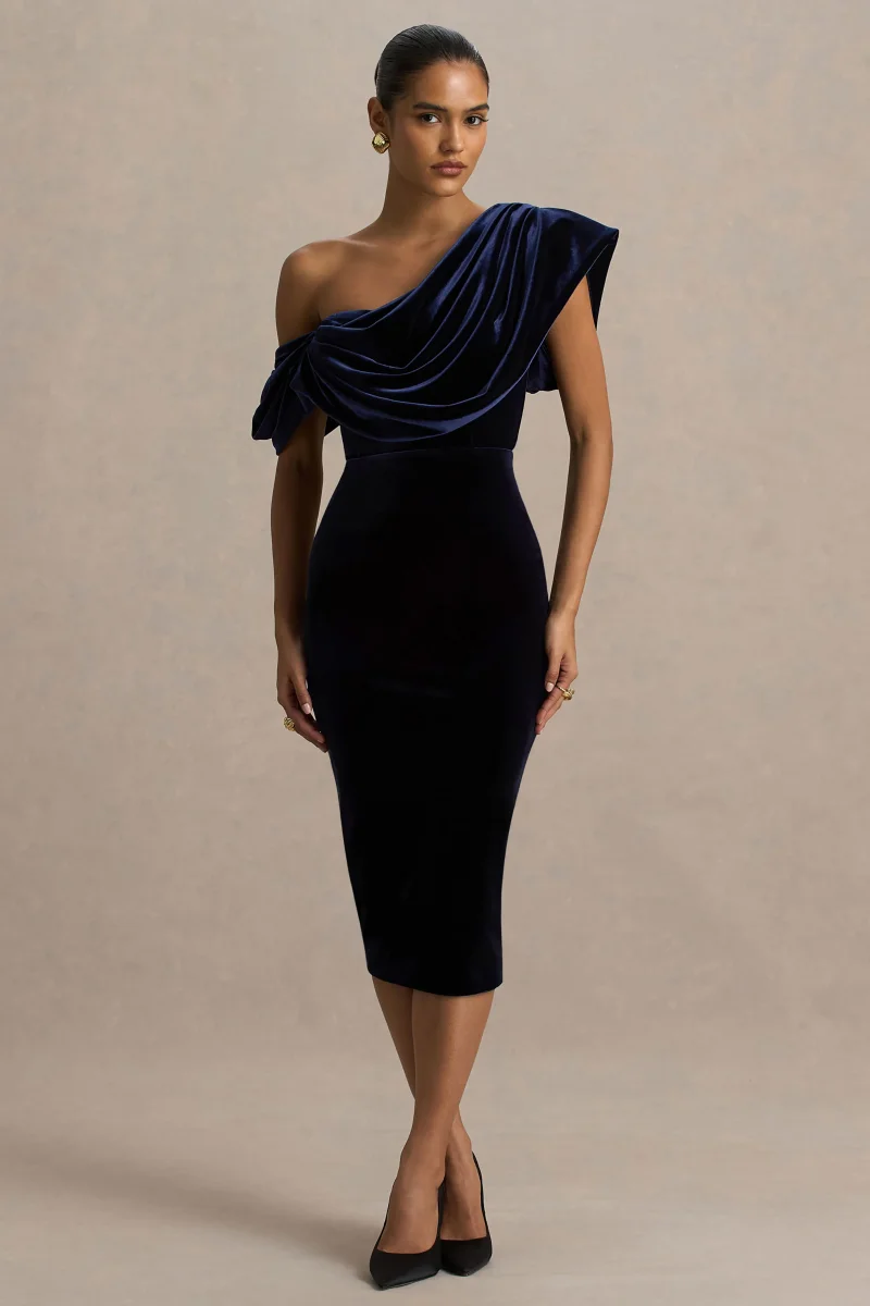 High End | Vestido midi de terciopelo azul marino con escote asimétrico drapeado
