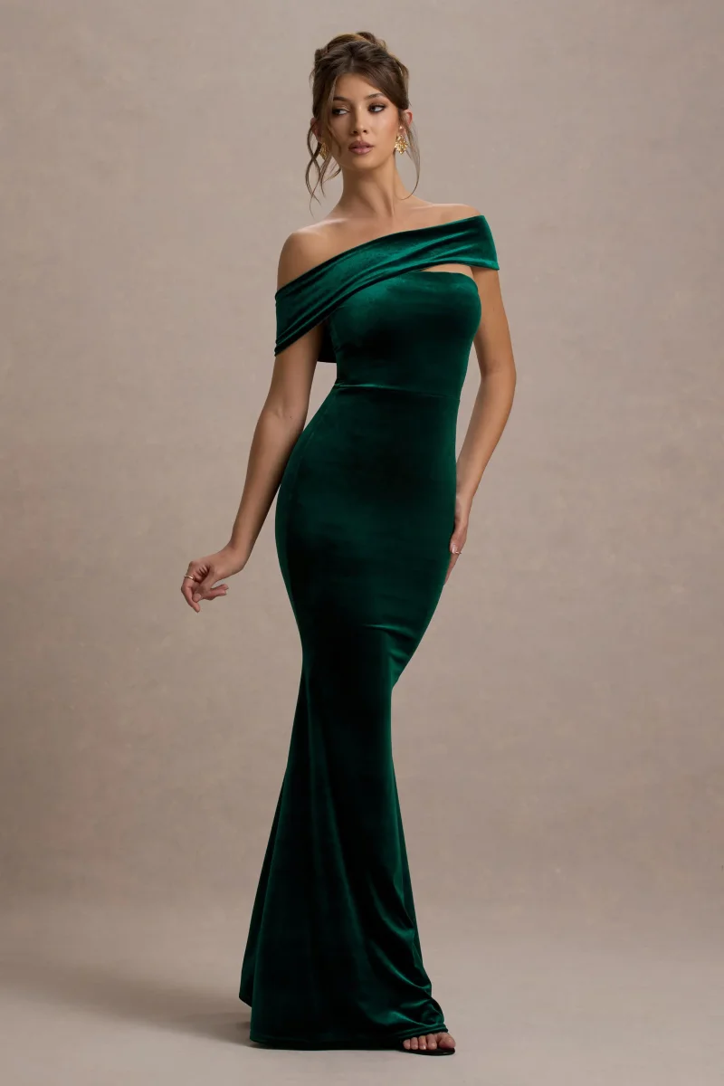 Candela |Vestido largo de Terciopelo verde botella con Escote Bardot Asimétrico - Imagen 6