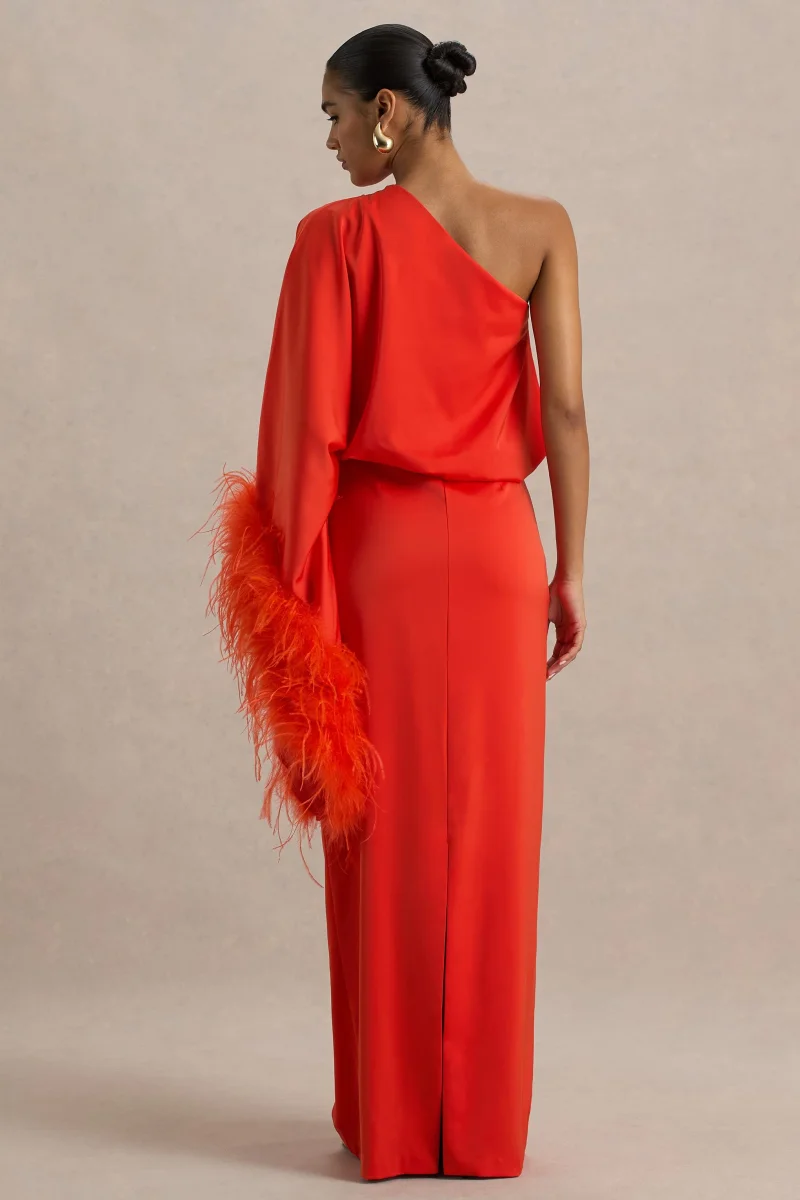 Felicity | Vestido Largo naranja de satén con escote asimétrico con plumas y detalles fruncidos - Imagen 3