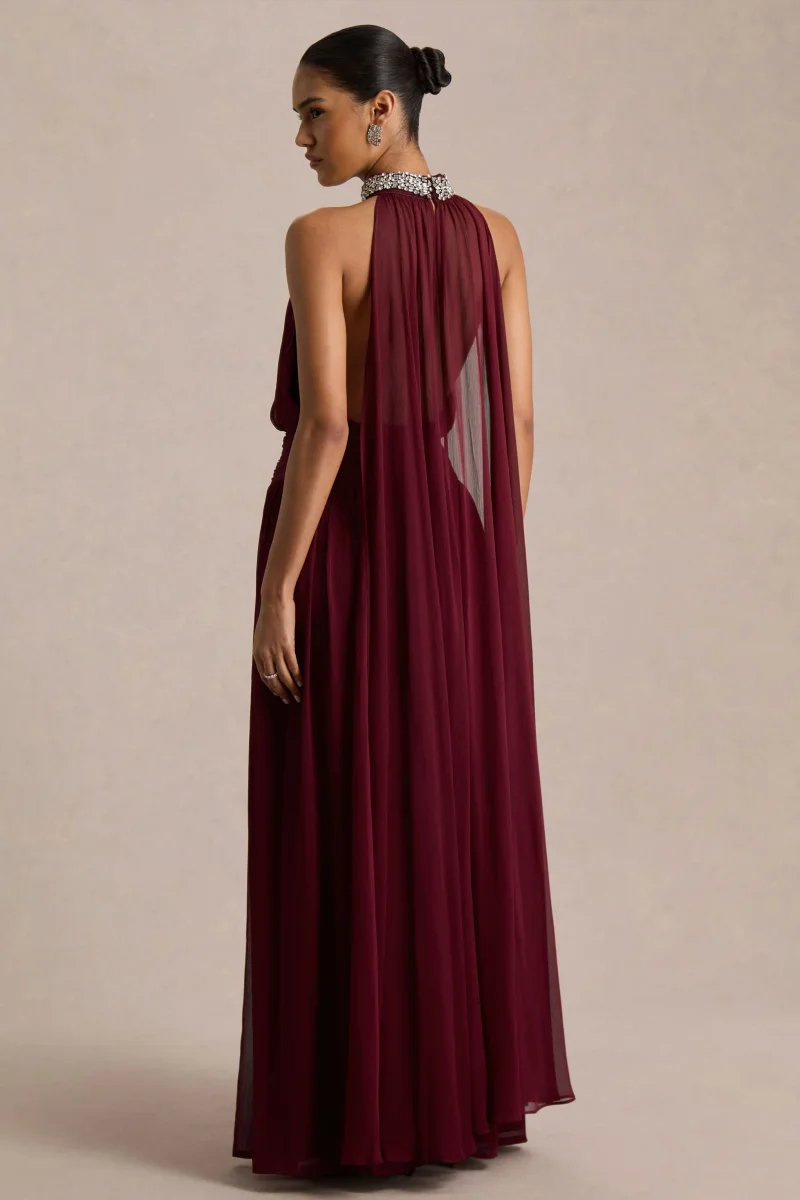 Marie | Vestido largo burdeos con escote halter y detalles adornados - Imagen 3