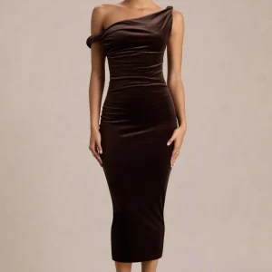 Carella | Vestido Midi Asimétrico de Terciopelo Marrón con Retorcido