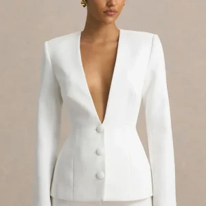 Rosalina | Blazer Blanco Entallado con Escote Profundo Extremo